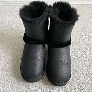UGG women boots black size7